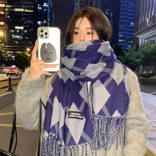 Tasseled Print Argyle Scarf