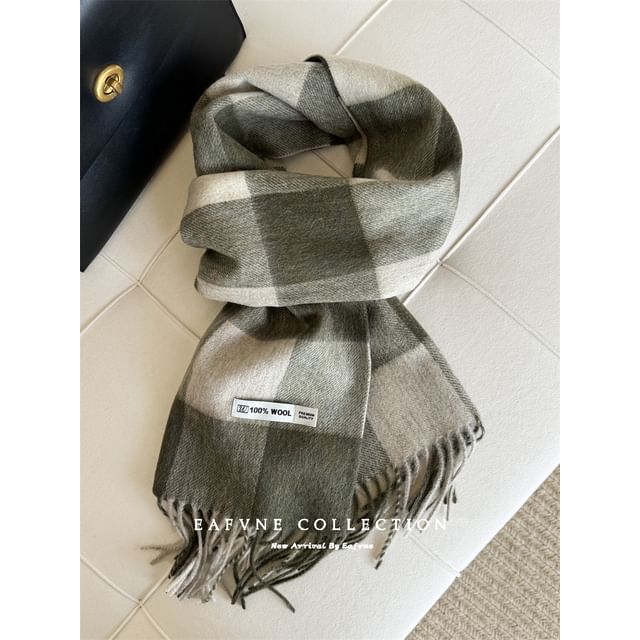 Wool Applique Plaid Lettering Scarf Fringed