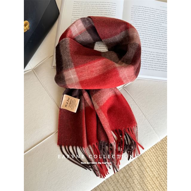 Wool Applique Plaid Lettering Scarf Fringed