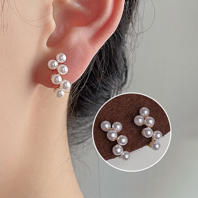 Alloy Pearl Cuff Faux Ear