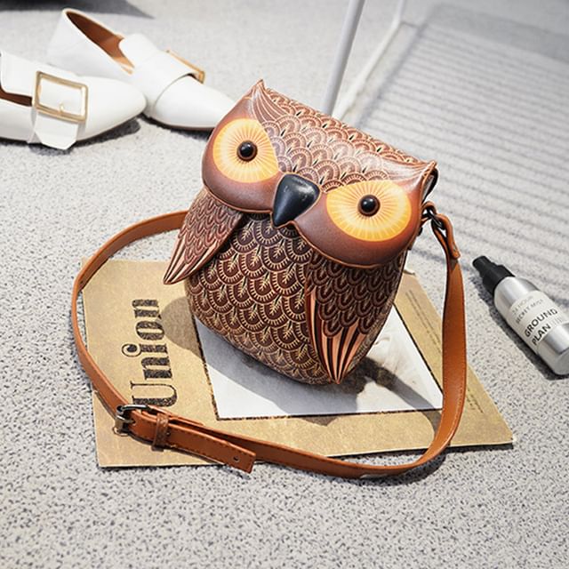 Flap Owl Bag Crossbody