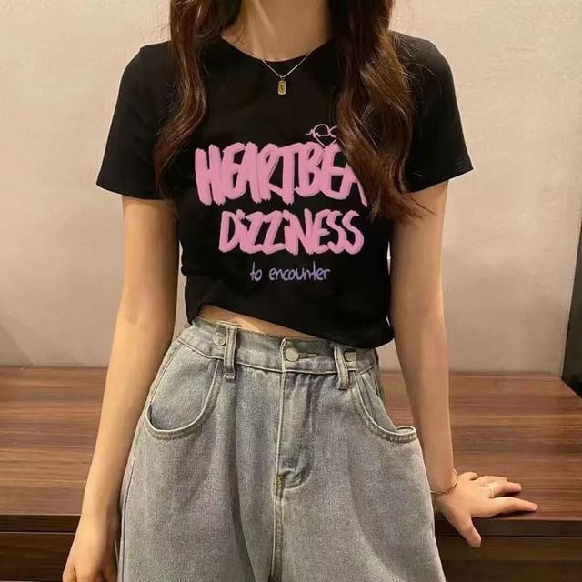 Short-Sleeve Crop Lettering Neck Print Crew T-Shirt