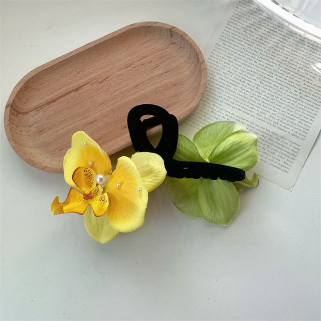 Floral Hair Fabric Clamp