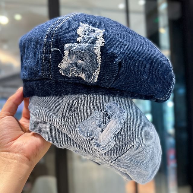 Distressed Beret Denim Washed