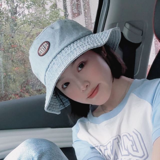 Applique Lettering Hat Washed Denim Bucket