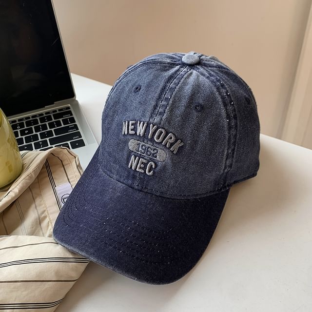 Baseball Embroidered Washed Cap Lettering