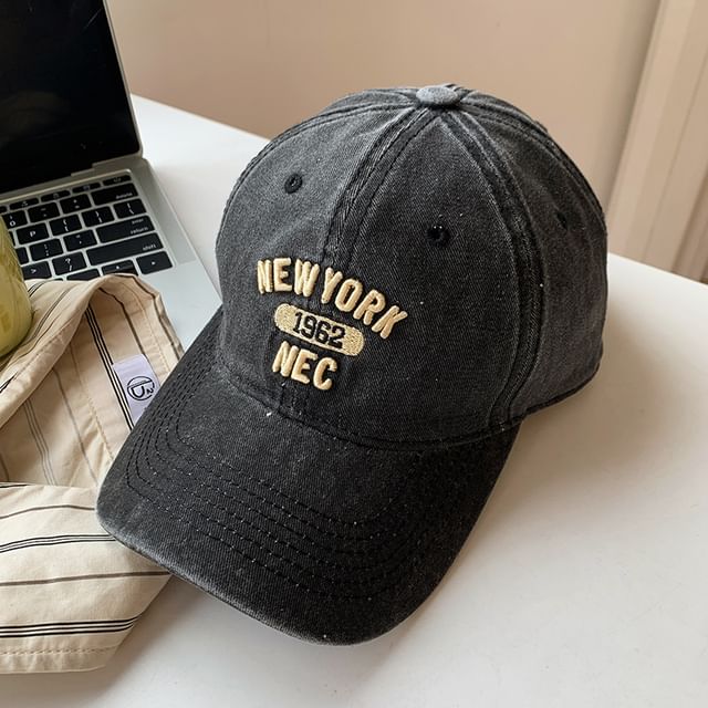 Baseball Embroidered Washed Cap Lettering