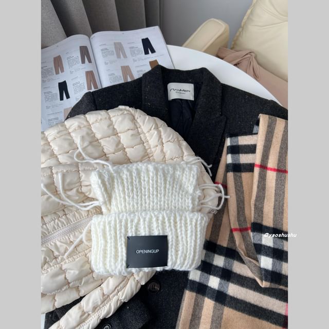 Lettering Ear Cat Applique Knit Beanie