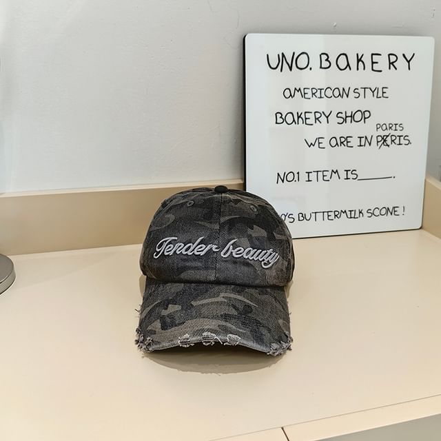 Lettering Distressed Baseball Cap Embroidered