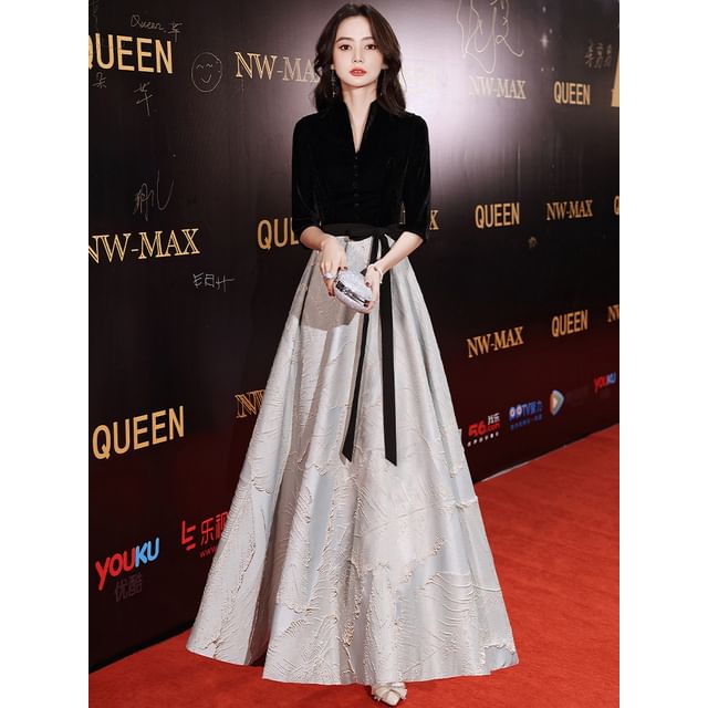 / V-Neck A-Line Gown Elbow-Sleeve Evening Dress