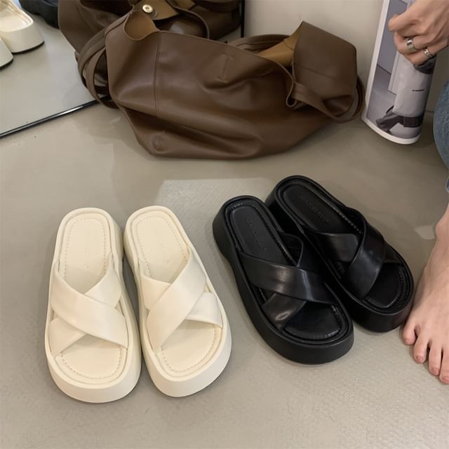 Sandals Strap Slide Cross Platform