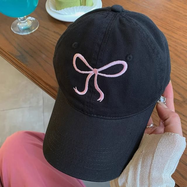 Ribbon Cap