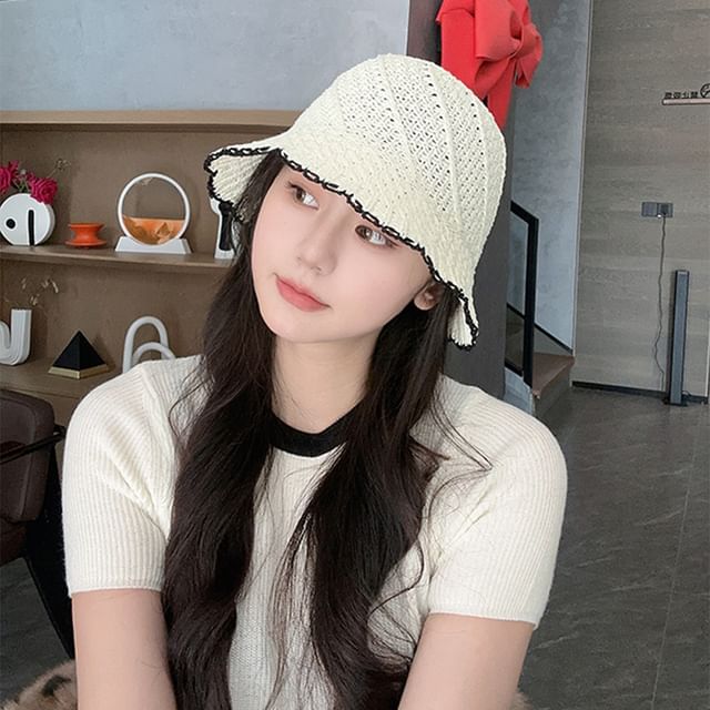 Contrast Trim Bucket Woven Hat