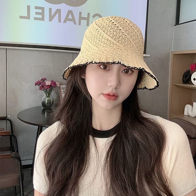 Contrast Trim Bucket Woven Hat