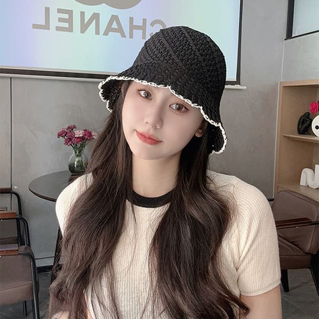 Contrast Trim Bucket Woven Hat