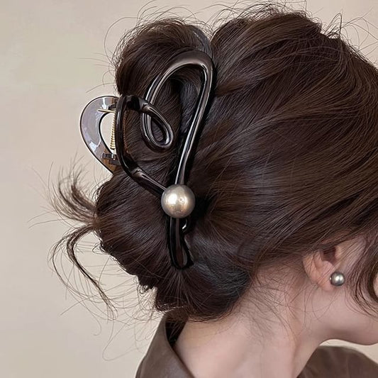 Faux Heart Pearl Claw Hair