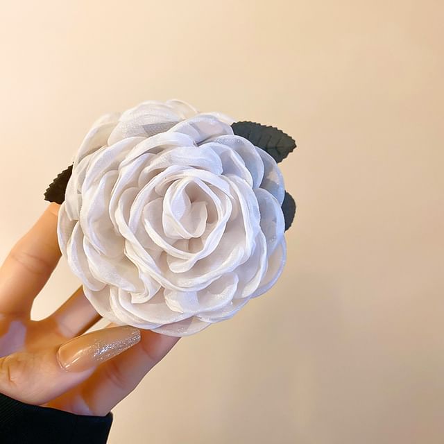 Mesh Hair Floral Claw