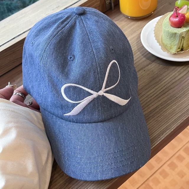 Baseball Bow Cap Embroidered