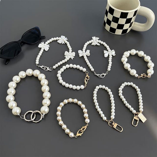 Pearl Faux Phone Strap (Various Designs)