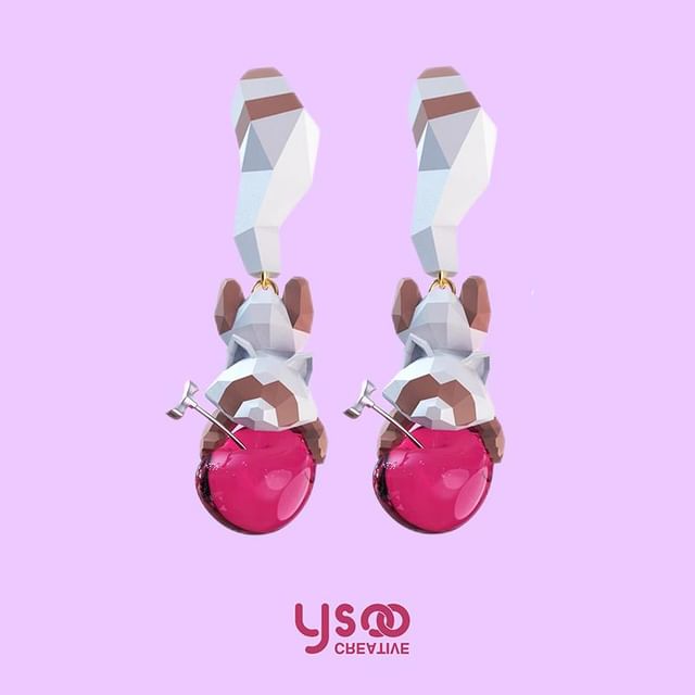 Earring / Stud Ear Cherry Raccoon Clip-On