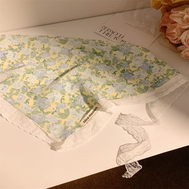 Print Head Floral Triangle (Various Designs) Scarf