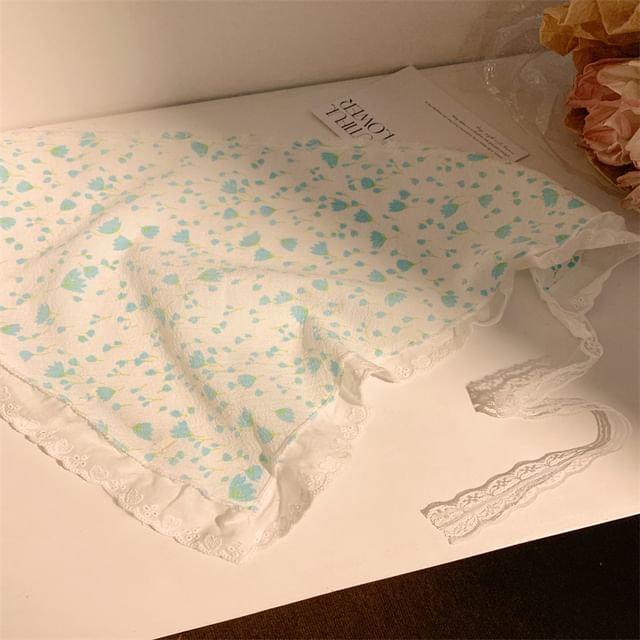 Print Head Floral Triangle (Various Designs) Scarf