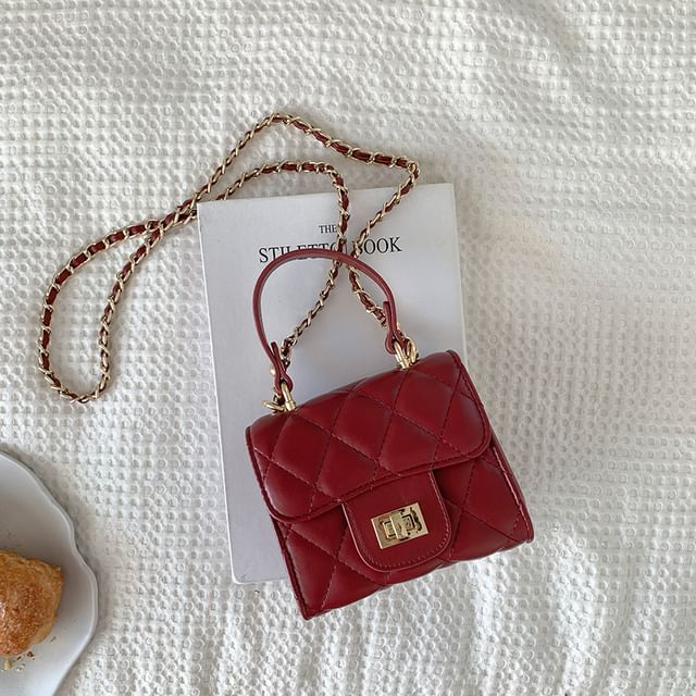 Quilted Crossbody Strap Bag Flap Chain