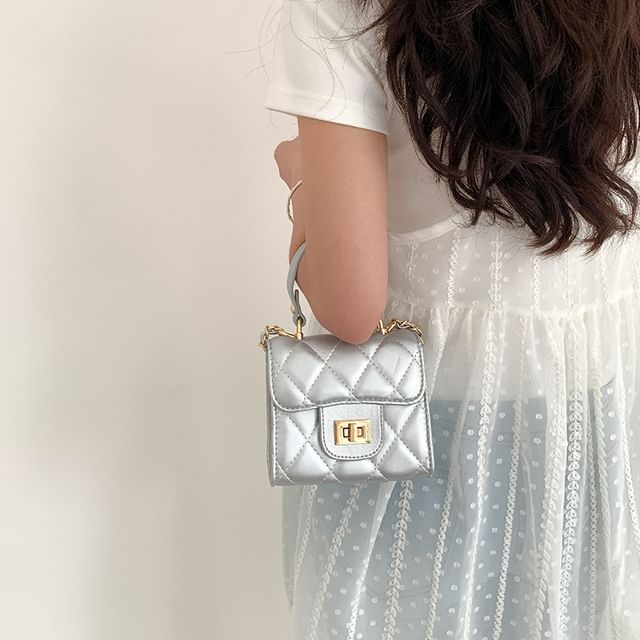 Quilted Crossbody Strap Bag Flap Chain