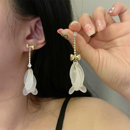 Floral Dangle Earring Rhinestone Asymmetrical