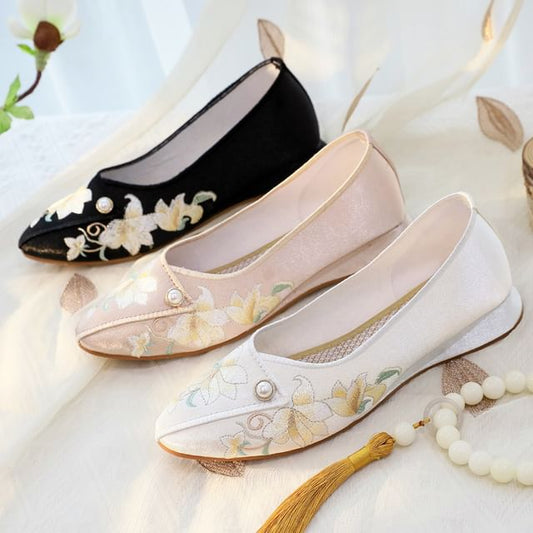 Embroidered Flats Flower