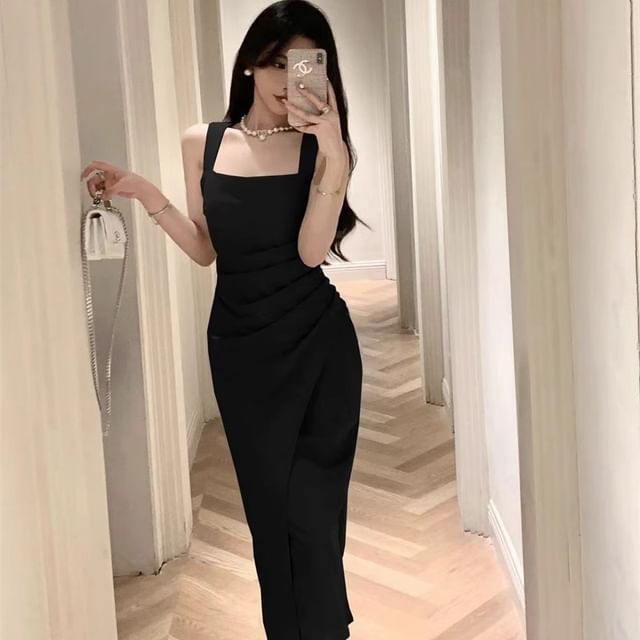 Sleeveless Square Neck Plain Ruched Midi Sheath Dress