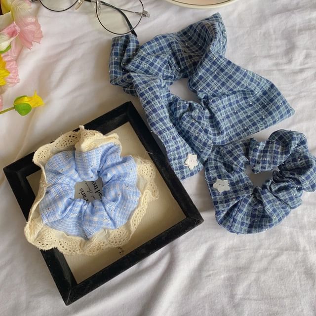 Plaid Scrunchie