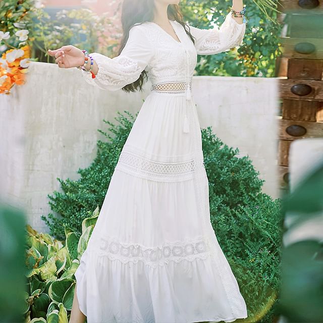 Puff-Sleeve V-Neck Maxi Dress Plain Lace A-Line Trim