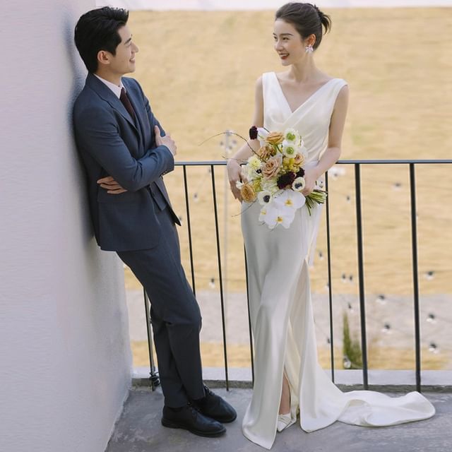 Plain Gown Ruched Wedding Sleeveless