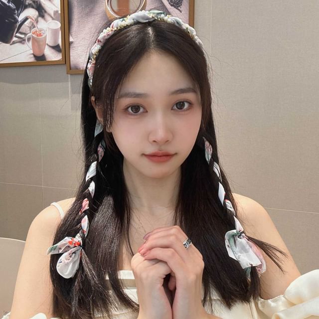 Band Pearl Head Faux