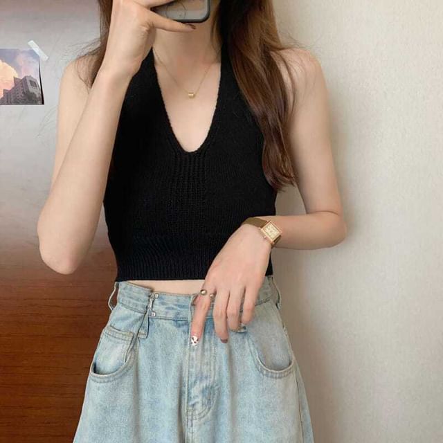 Cropped Top V-Neck Plain Knit Halter