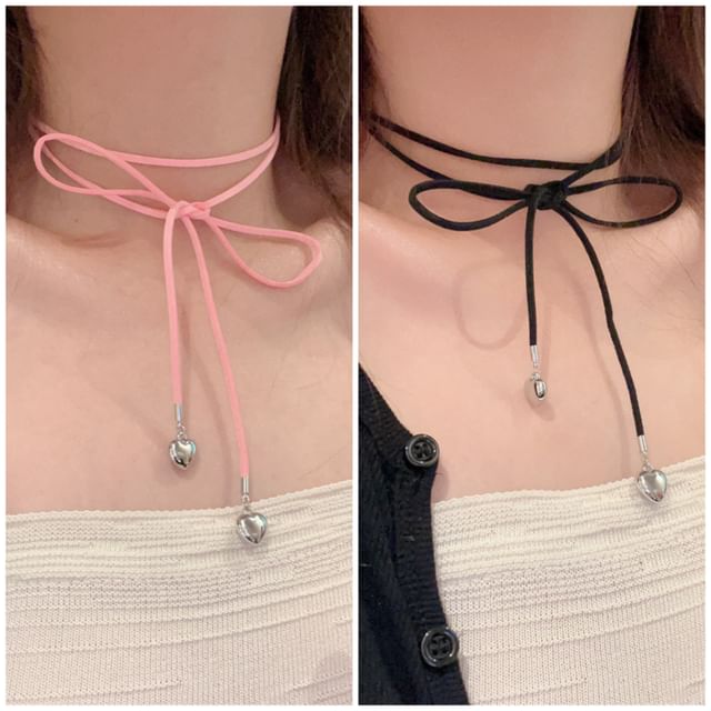 Heart Bow Choker