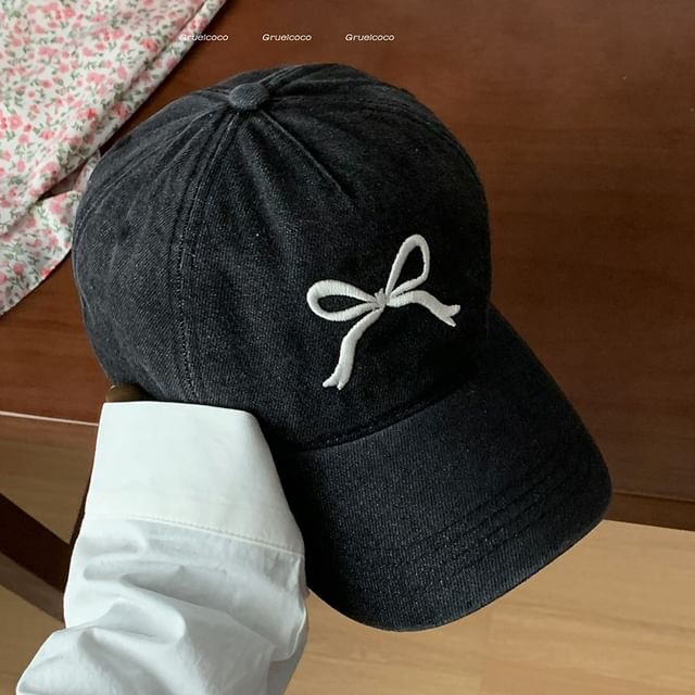 Washed Embroidered Bow Denim Cap Baseball
