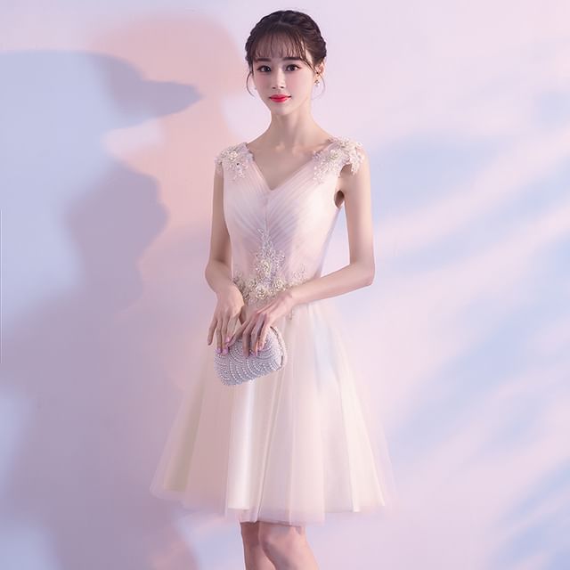 V-Neck Mesh / Evening Ruched Plain Floral Mini Applique Gown Cocktail Sleeveless A-Line Dress