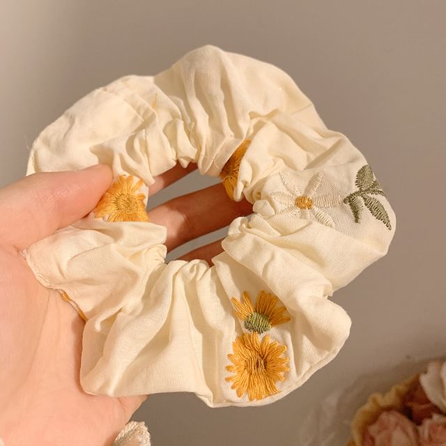 Embroidered (Various Floral Scrunchie Bandana / Designs)