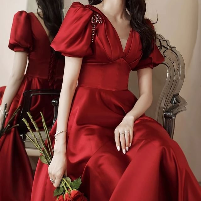 / V-Neck Short-Sleeve A-Line Dress Ribbon Beaded Evening Gown