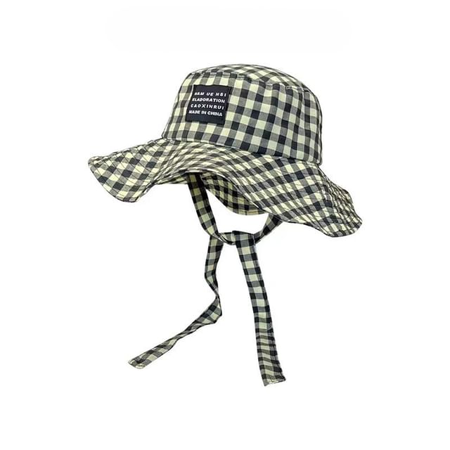 Lettering Applique Bucket Hat Plaid