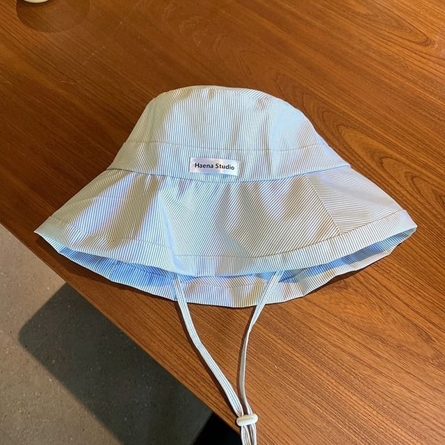 Lettering Bucket Hat Striped Applique