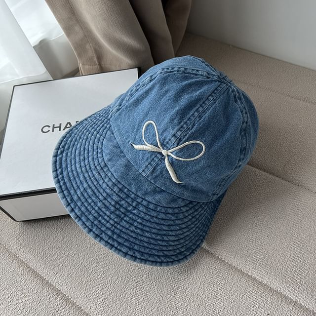 Washed Embroidered Denim Brim Bow Cap Wide