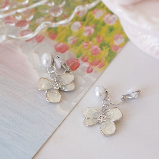 / Drop Floral Alloy Butterfly Crystal Faux Pearl Earring