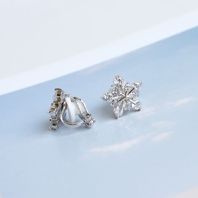 (Various Earring Rhinestone Stud Floral Designs) Alloy