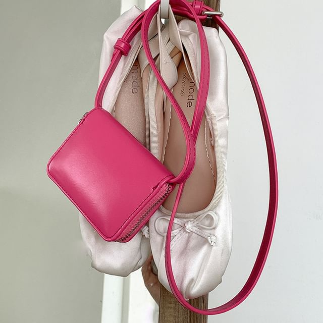 Faux Plain Bag Leather Crossbody