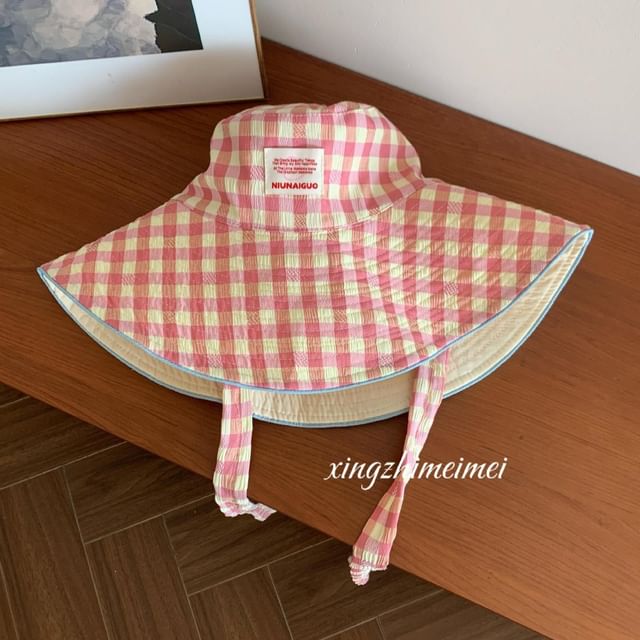 Hat Gingham Strap Bucket With Chin