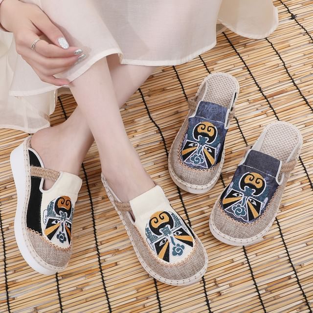 Lace Mules Embroidered