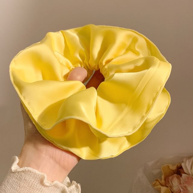 (Various Plain Scrunchie Designs)